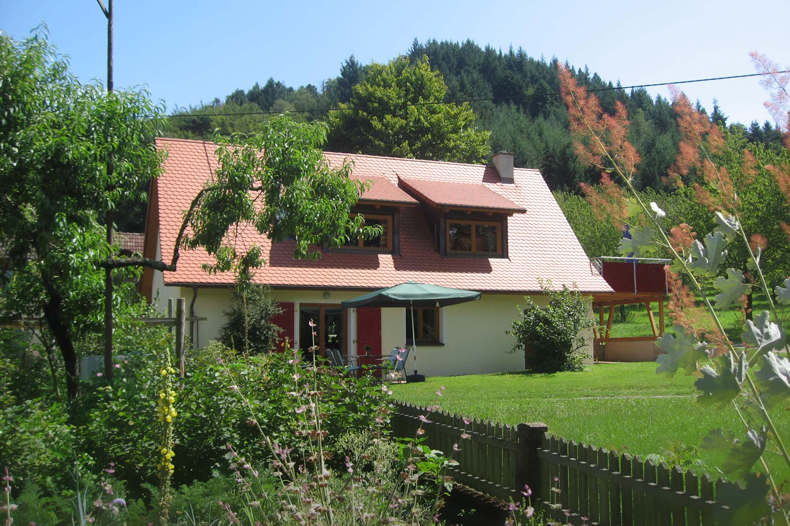 Ferienhaus Kropbach Gartenansicht